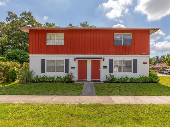2120 SW 18th Ave, Fort Lauderdale FL 33315