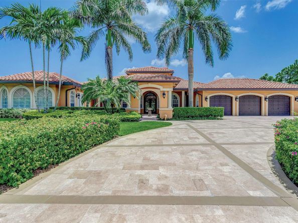 7170 155th Pl, Palm Beach Gardens FL 33418