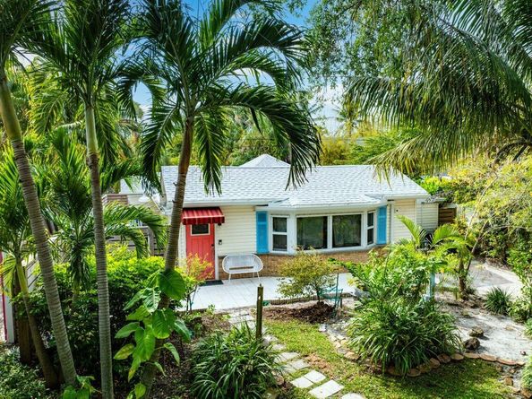 321 N Lakeside Drive, Lake Worth Beach FL 33460
