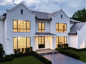 1102 Chain Bridge Road