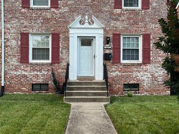 1612 Buchanan Street NE