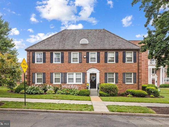 3817 V Street SE, Washington DC 20020