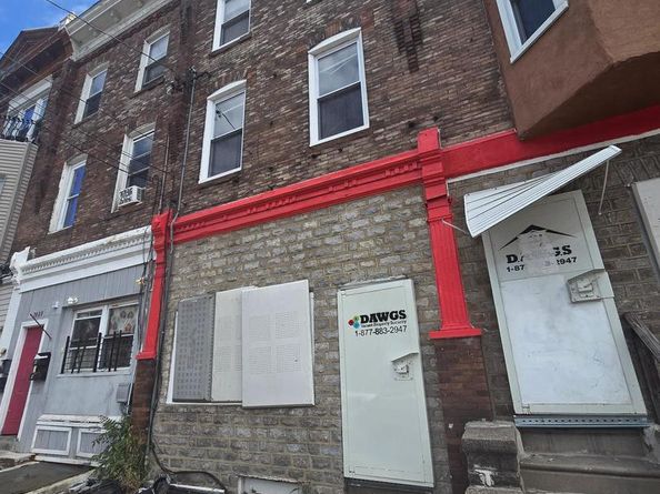7030 Woodland Avenue, Philadelphia PA 19142