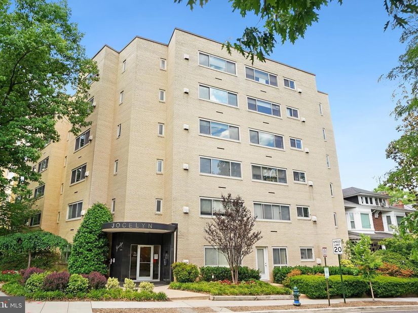 5315 Connecticut Avenue NW 102, Washington DC 20015