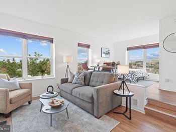 1736 Willard Street NW