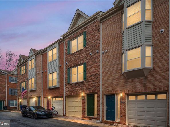 1802-E 9TH Street S, Arlington VA 22204