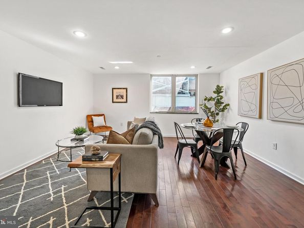 1814 N Front St B, Philadelphia PA 19122