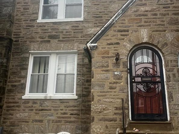6024 N 13TH Street, Philadelphia PA 19141