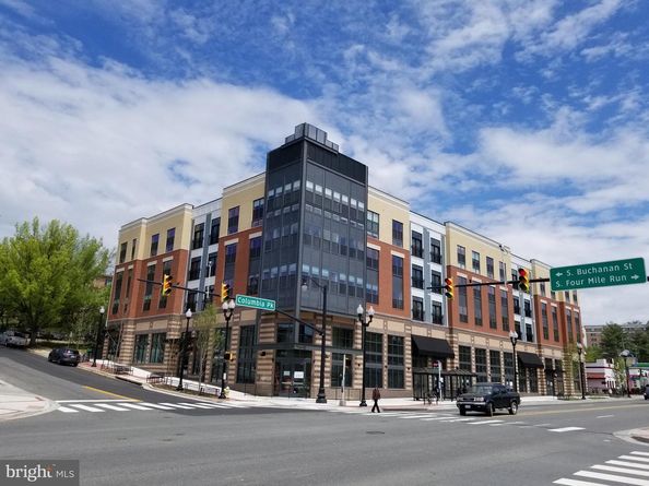 989 S Buchanan Street 320, Arlington VA 22204