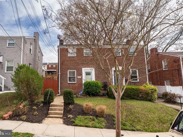 4343 F Street SE, Washington DC 20019