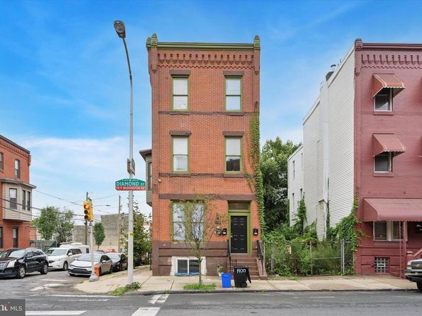 1900 W Diamond Street, Philadelphia PA 19121