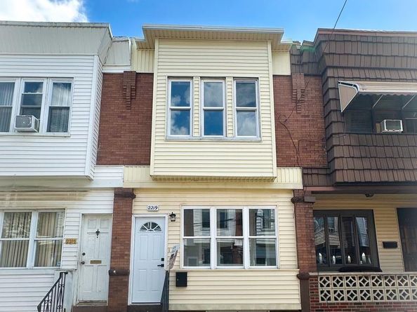 2219 S Bonsall Street, Philadelphia PA 19145