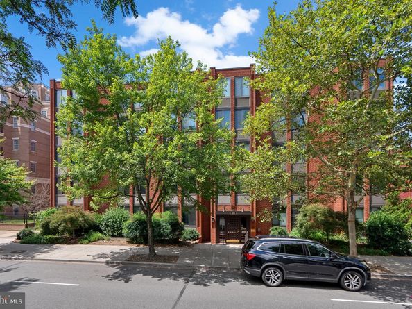 1318 22nd Street NW 101, Washington DC 20037