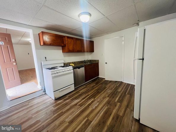 1200 S 10TH Street, Philadelphia PA 19147