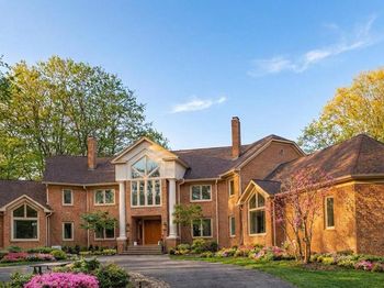 7003 Fawn Trail Court