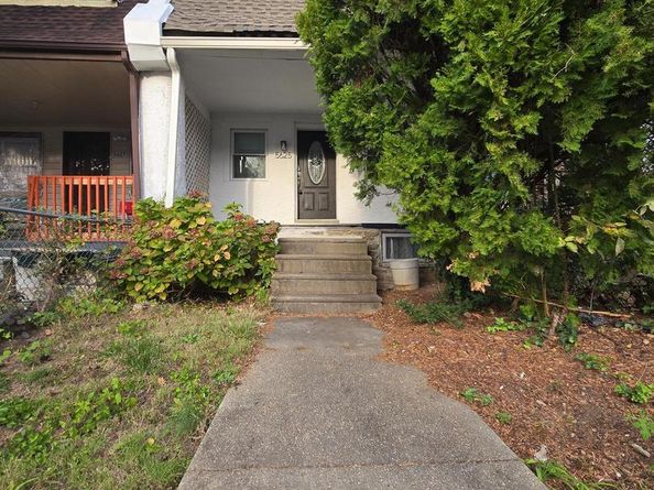 5625 Crowson Street, Philadelphia PA 19144
