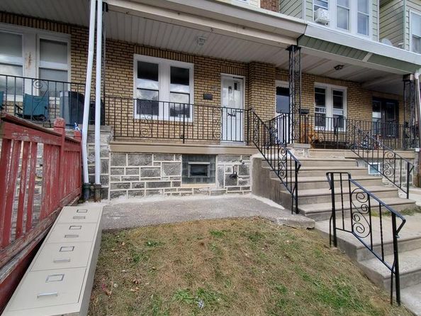 959 Carver Street, Philadelphia PA 19124