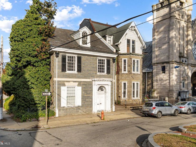 5519 Germantown Avenue, Philadelphia PA 19144