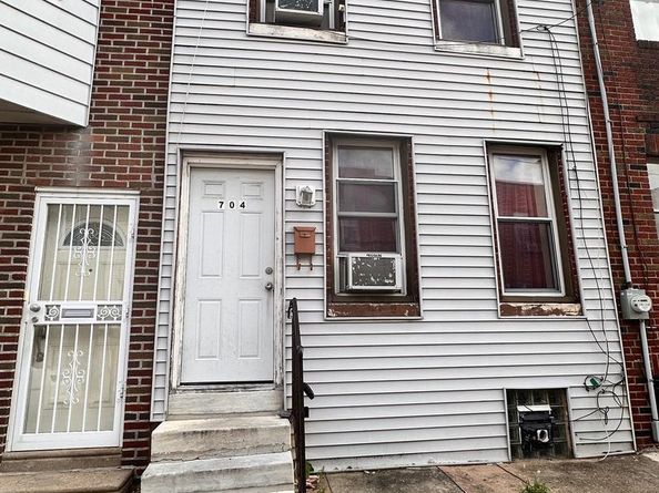704 Mcclellan Street, Philadelphia PA 19148
