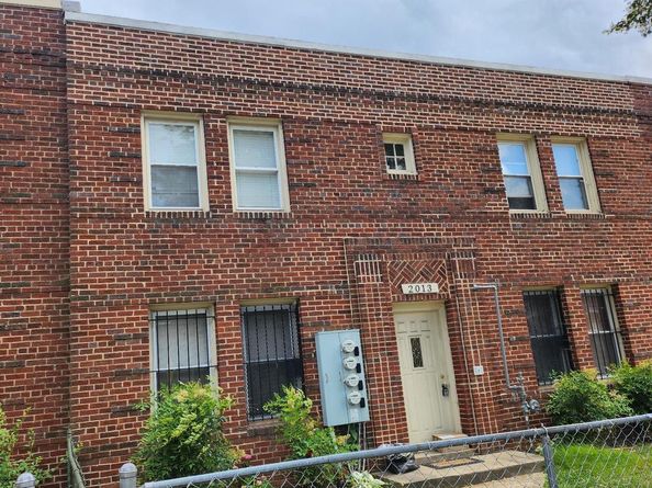 2013 I Street NE, Washington DC 20002