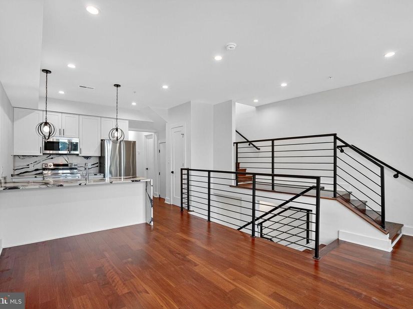 7319 Georgia Avenue NW, Washington DC 20012