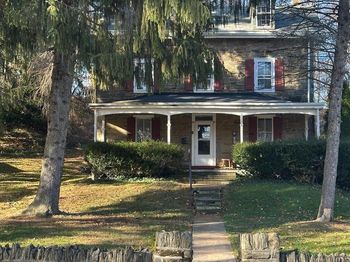 209 Greenwood Avenue