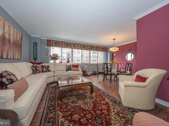 1900 John F Kennedy Boulevard 809, Philadelphia PA 19103