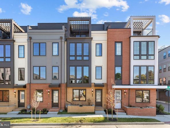 2605 Fall Line Street, Alexandria VA 22301