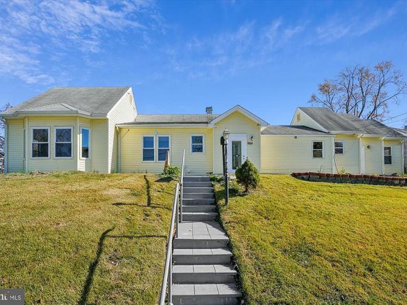 3201 Nottage Lane, Falls Church VA 22042