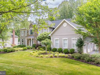 1284 Cobble Pond Way