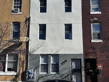 1919 E Huntingdon Street