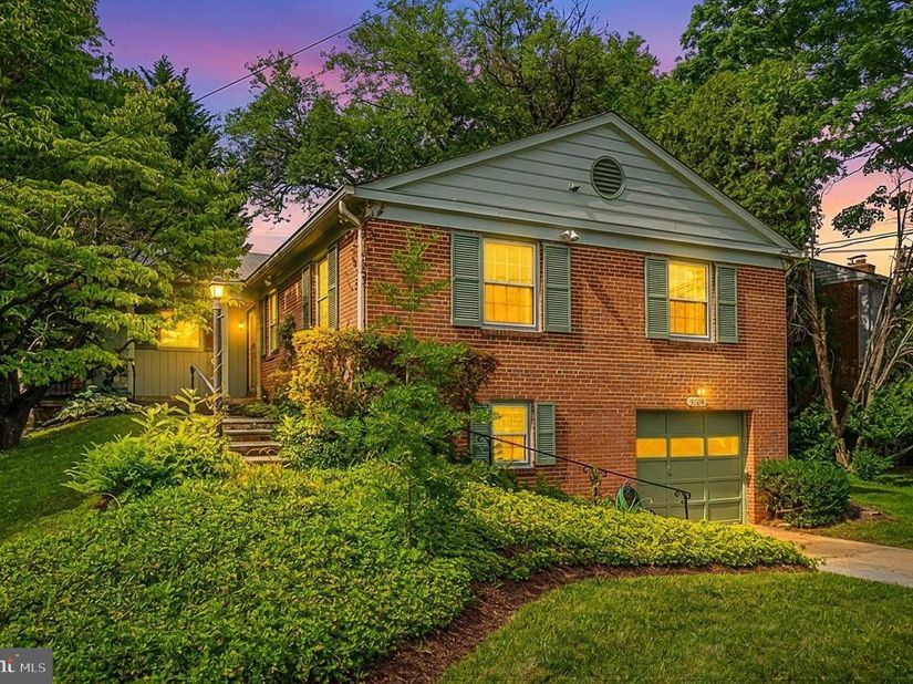5605 Alta Vista Road, Bethesda MD 20817