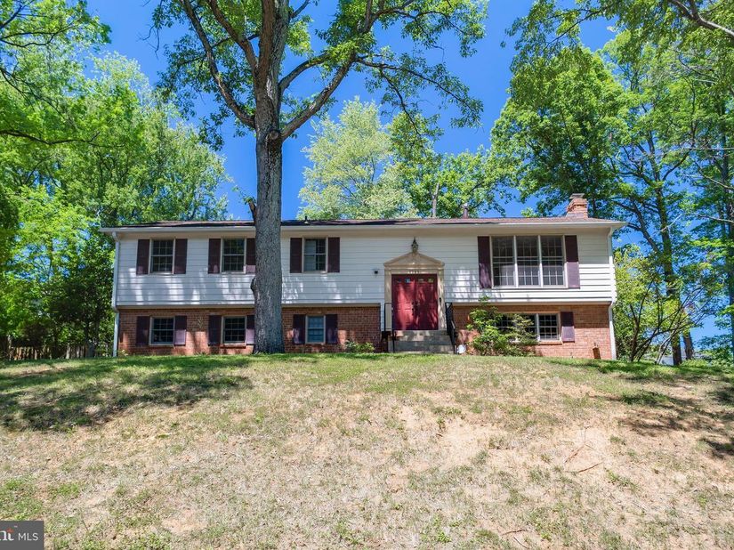 4300 Roberts Avenue, Annandale VA 22003