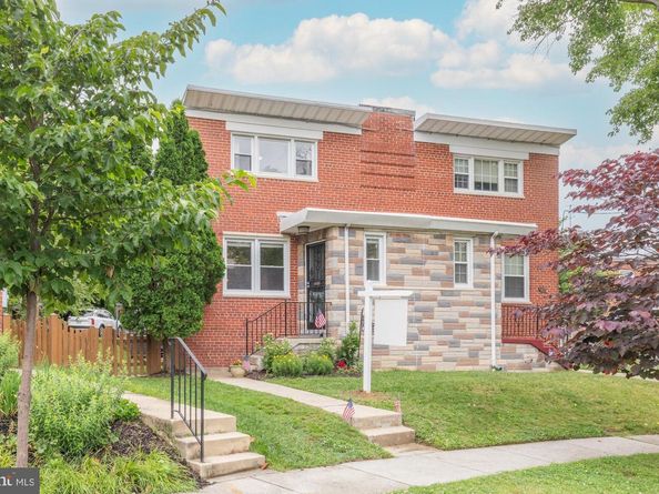 6015 7TH Place NW, Washington DC 20011