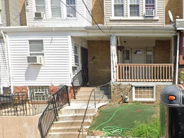 31 N 3rd Street, Darby PA 19023