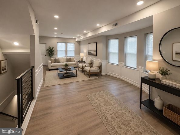 5946 N Camac Street, Philadelphia PA 19141
