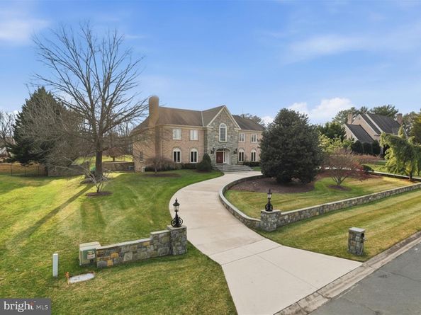 10408 Bit And Spur Lane, Potomac MD 20854