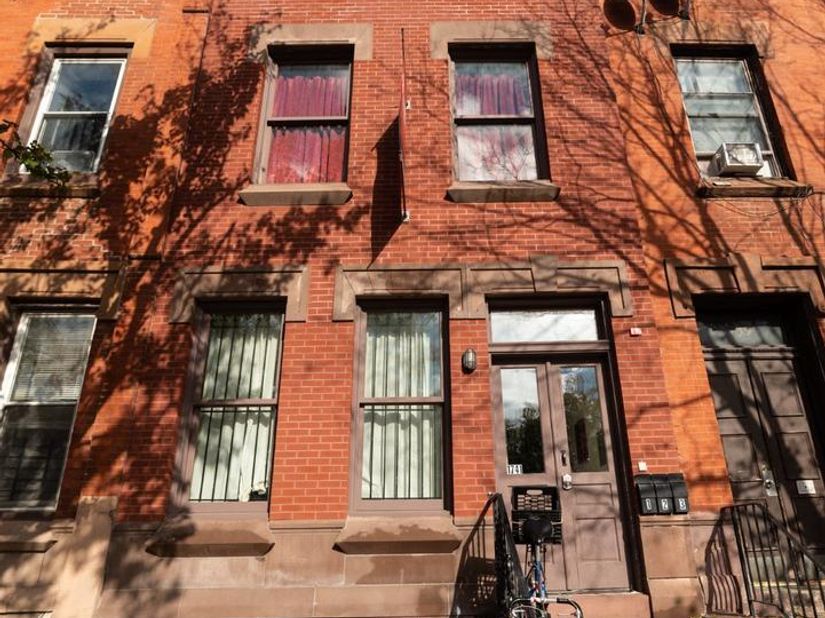 1741 W Diamond Street, Philadelphia PA 19121
