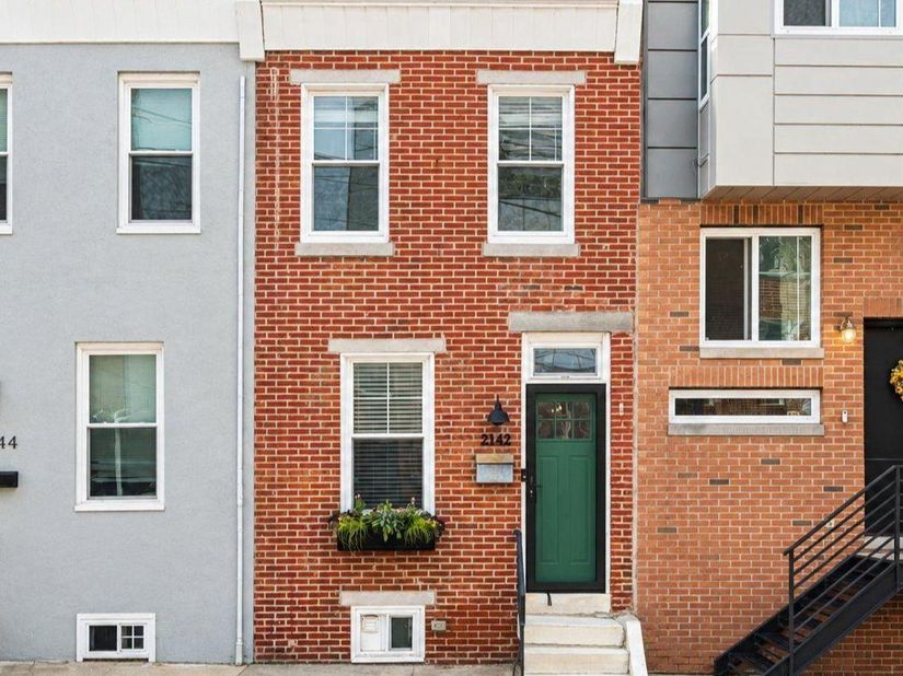 2142 E Albert Street, Philadelphia PA 19125