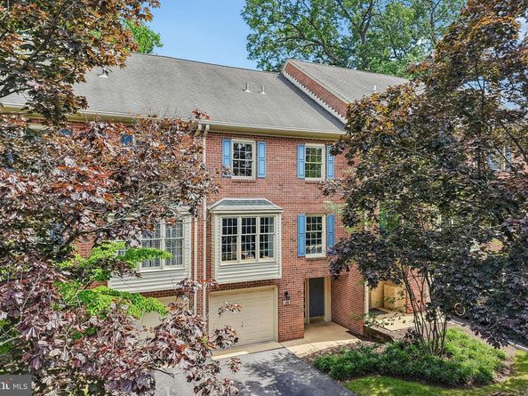 103 Brighton Circle, Devon PA 19333
