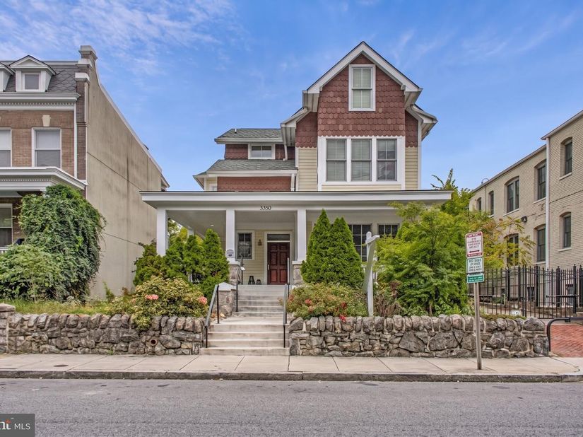 3350 17TH Street NW T1, Washington DC 20010