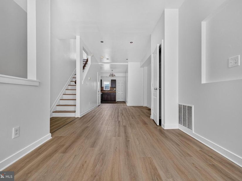 1238 W Firth Street, Philadelphia PA 19133