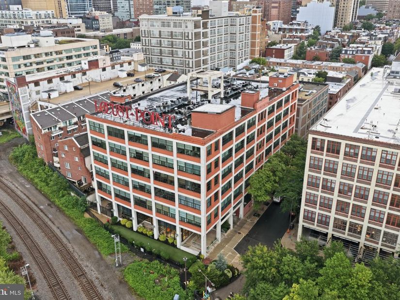 2429-41 Locust Street 608, Philadelphia PA 19103