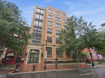 809 6TH Street NW