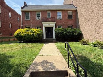 4000 Edmunds Street NW