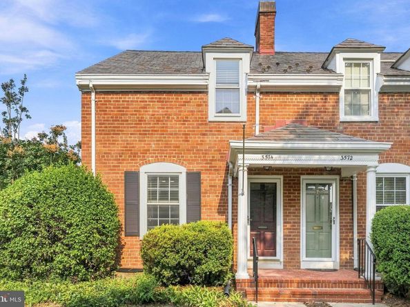 3574 S Stafford Street, Arlington VA 22206