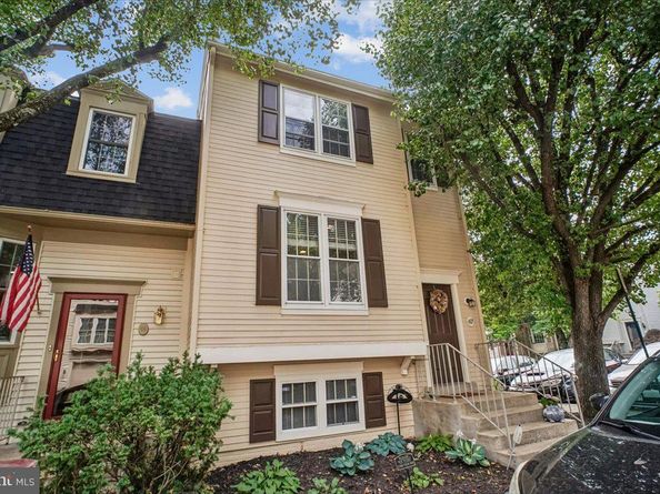 67 Fendall Avenue, Alexandria VA 22304