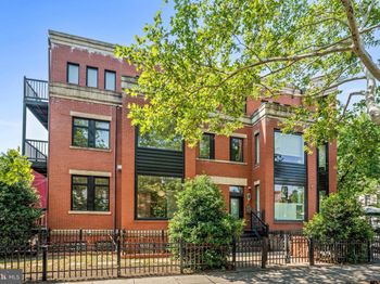 1555 9TH Street NW