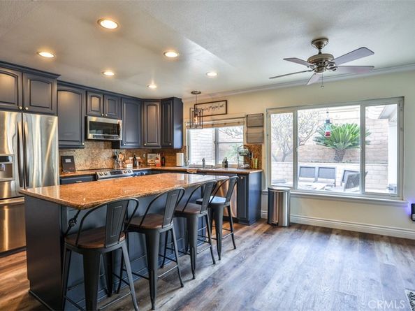 1476 Fernando, Upland CA 91786