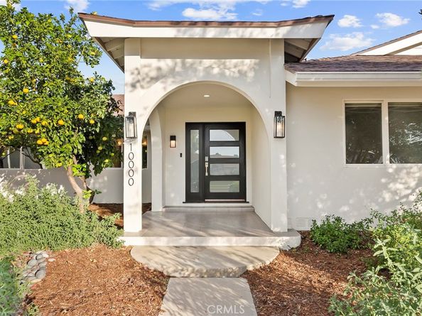 10000 Amestoy Avenue, Northridge CA 91325